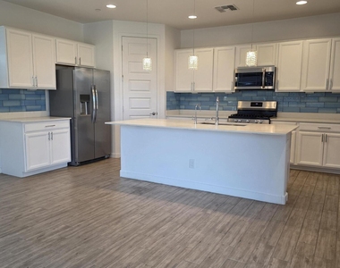 12518 W Cassia Trail - Photo Thumbnail 3