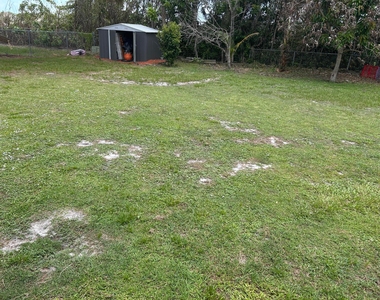 2029 Se Hideaway Circle - Photo Thumbnail 11