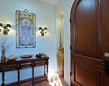 20704 N 90th Place - Photo Thumbnail 2
