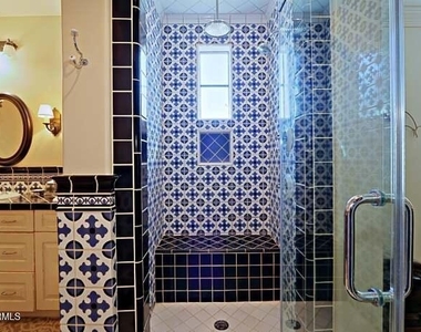 20704 N 90th Place - Photo Thumbnail 13