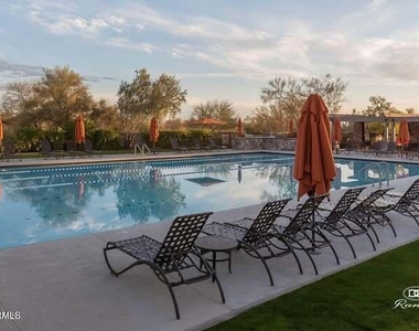 20704 N 90th Place - Photo Thumbnail 21