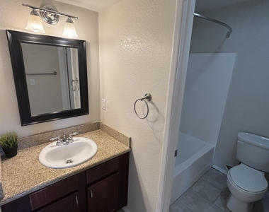 3600 N Hayden Road - Photo Thumbnail 14