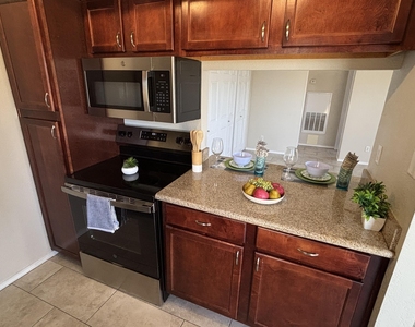 3600 N Hayden Road - Photo Thumbnail 9