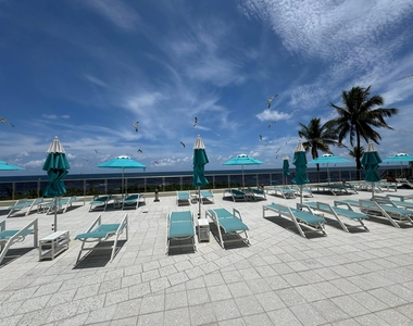 2501 S Ocean Drive - Photo Thumbnail 33