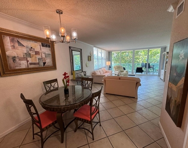 2501 S Ocean Drive - Photo Thumbnail 8