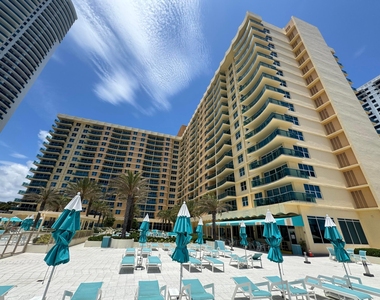 2501 S Ocean Drive - Photo Thumbnail 35