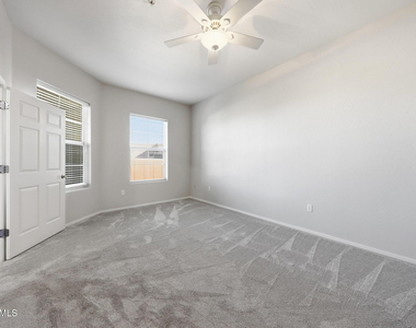 14575 W Mountain View Boulevard - Photo Thumbnail 42