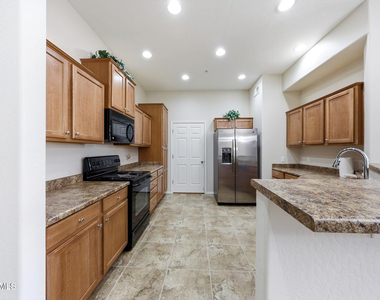 14575 W Mountain View Boulevard - Photo Thumbnail 1