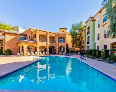 14575 W Mountain View Boulevard - Photo Thumbnail 34