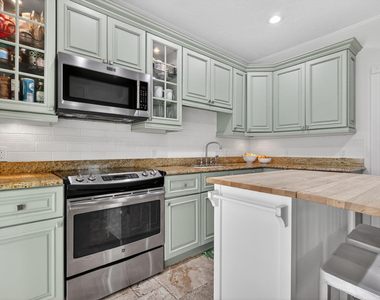 412 El Prado - Photo Thumbnail 18