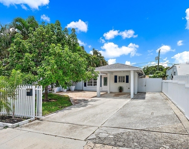 904 Ortega Road - Photo Thumbnail 2