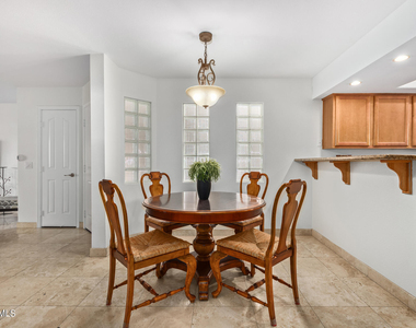 3235 E Camelback Road - Photo Thumbnail 2