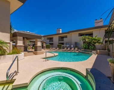 3235 E Camelback Road - Photo Thumbnail 13