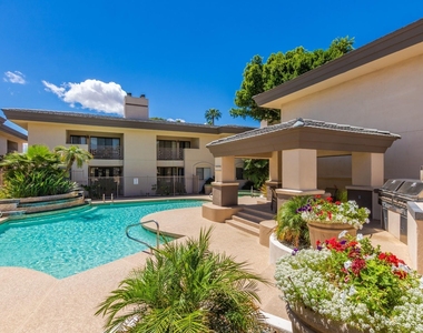 3235 E Camelback Road - Photo Thumbnail 12