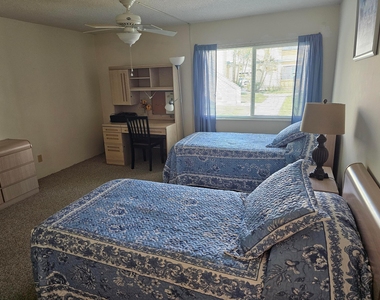 1500 Ne 13th Terrace - Photo Thumbnail 18