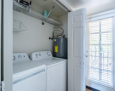 11011 N 92nd Street - Photo Thumbnail 8