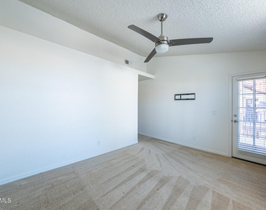 11011 N 92nd Street - Photo Thumbnail 19