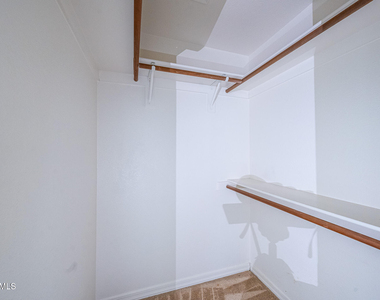 11011 N 92nd Street - Photo Thumbnail 21