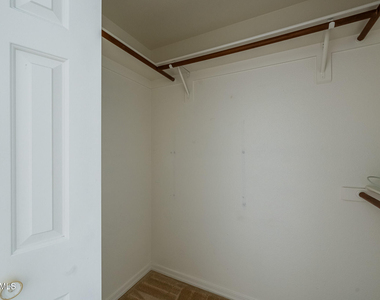 11011 N 92nd Street - Photo Thumbnail 17