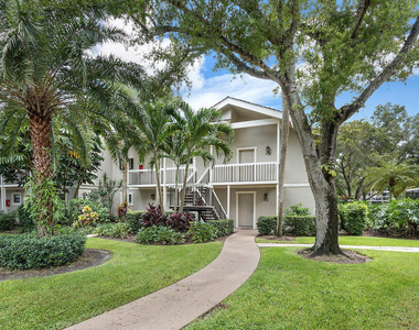11863 Wimbledon Circle - Photo Thumbnail 22