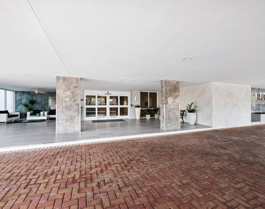 3850 Galt Ocean Drive - Photo Thumbnail 35