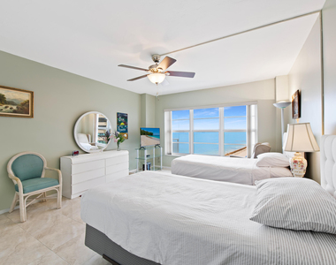 3850 Galt Ocean Drive - Photo Thumbnail 24