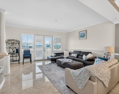 4332 Seagrape Drive - Photo Thumbnail 13