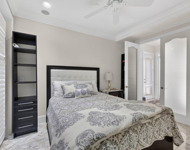 4332 Seagrape Drive - Photo Thumbnail 5
