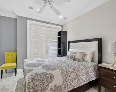 4332 Seagrape Drive - Photo Thumbnail 4