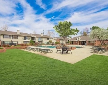 3200 W Britton Road - Photo Thumbnail 1