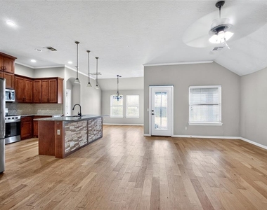 6901 Nw 149th Street - Photo Thumbnail 7