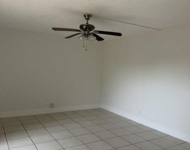 3001 San Clara Drive - Photo Thumbnail 3