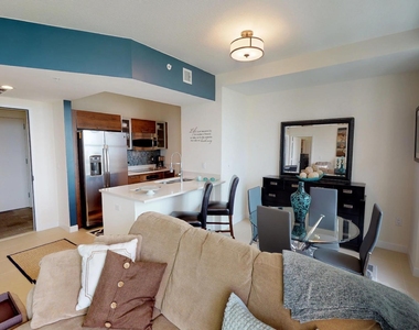 480 Hibiscus Street - Photo Thumbnail 10