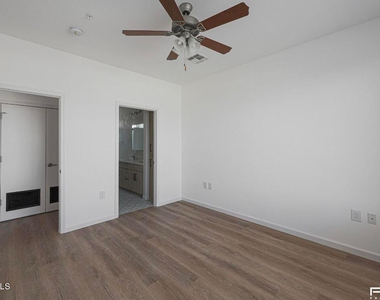 16655 E El Lago Boulevard - Photo Thumbnail 14