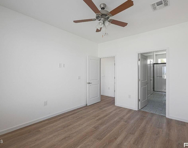 16655 E El Lago Boulevard - Photo Thumbnail 20