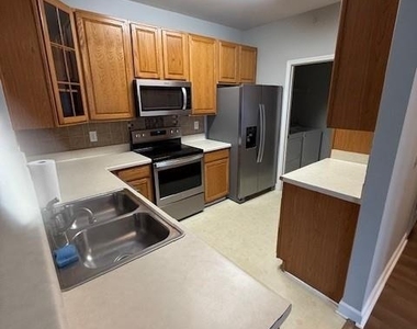 10669 Hill Point Court - Photo Thumbnail 1