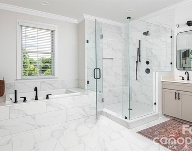 5505 Closeburn Road - Photo Thumbnail 10