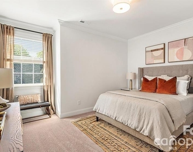 5505 Closeburn Road - Photo Thumbnail 13
