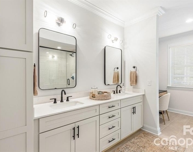 5505 Closeburn Road - Photo Thumbnail 15
