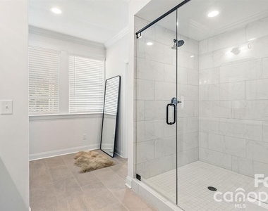 5505 Closeburn Road - Photo Thumbnail 16
