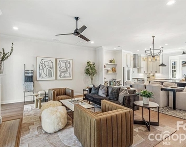 5505 Closeburn Road - Photo Thumbnail 5