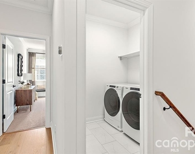 5505 Closeburn Road - Photo Thumbnail 22
