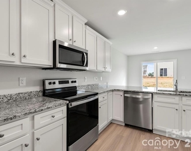 1314 Nia Road - Photo Thumbnail 5