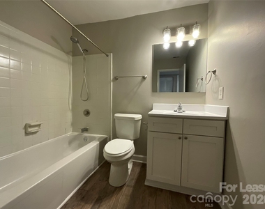 415 Orchard Trace Lane - Photo Thumbnail 7