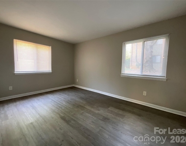 415 Orchard Trace Lane - Photo Thumbnail 8