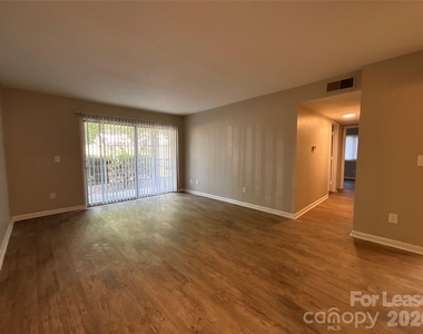 415 Orchard Trace Lane - Photo Thumbnail 2