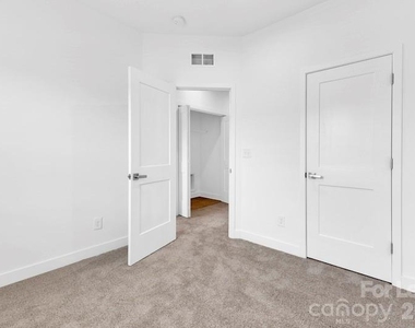 1713 Aspire Street - Photo Thumbnail 12