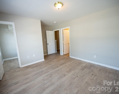5351 Esther Lane - Photo Thumbnail 5