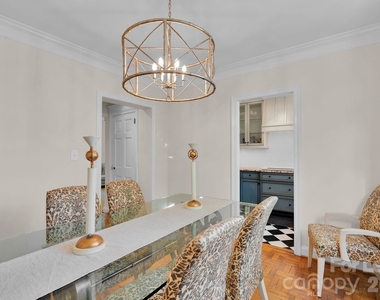 1121 Myrtle Avenue - Photo Thumbnail 7