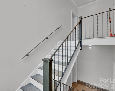 1121 Myrtle Avenue - Photo Thumbnail 21